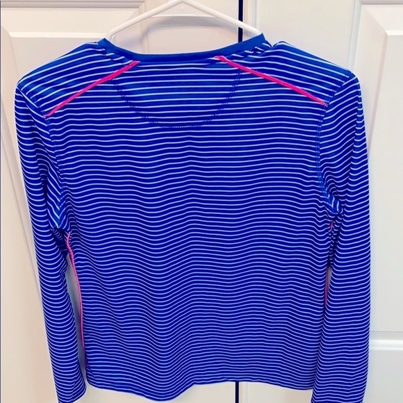 NWOT Women’s Reel Legends Blue & Pink Polyester Freeline Long Sleeve Sun Top S - Picture 6 of 6